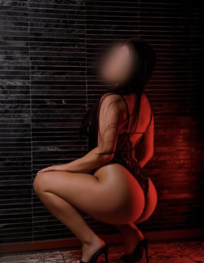 Masażystka z zespołu Tantric Paradise w Warszawie